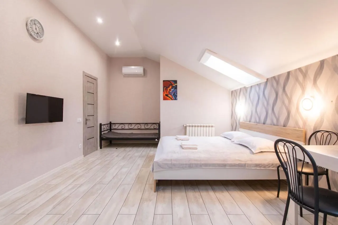 Apartman Апартаменты М. Вокзальная 5 Минут. Kijev